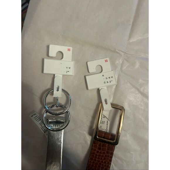 A New Day Women’s Belts – Bundle of 2 – Size XS – Brown Croc & Silver Metallic – - Picture 2 of 7